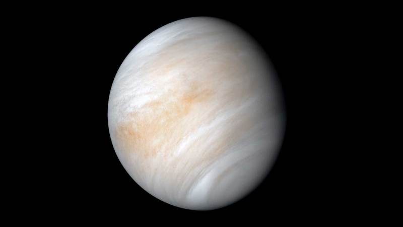 Venus in einer bearbeiteten Aufnahme von Mariner 10